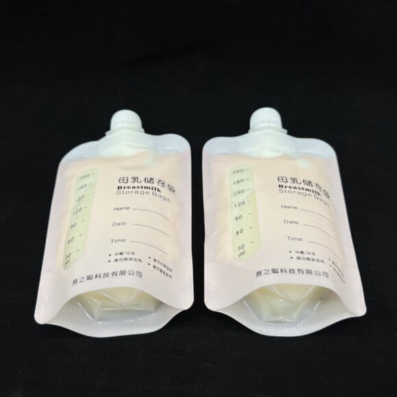 Custom BPA-Free Breast Milk Packaging Bag High Quality Doypack Breast Milk Cooler Storage Bag - Image 2